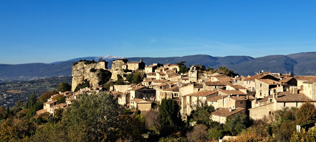 Perché face a la vallée, Saignon